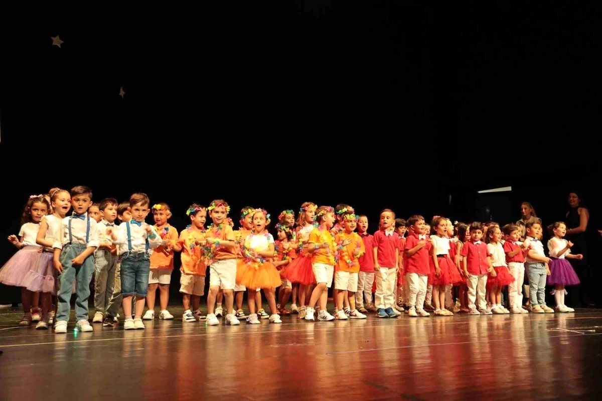 Ataşehir Belediyesi Gündüz Çocuk Bakımevi Mezuniyet Töreni
